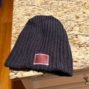 EUC Love Your melon cable knit beanie. Dark grey